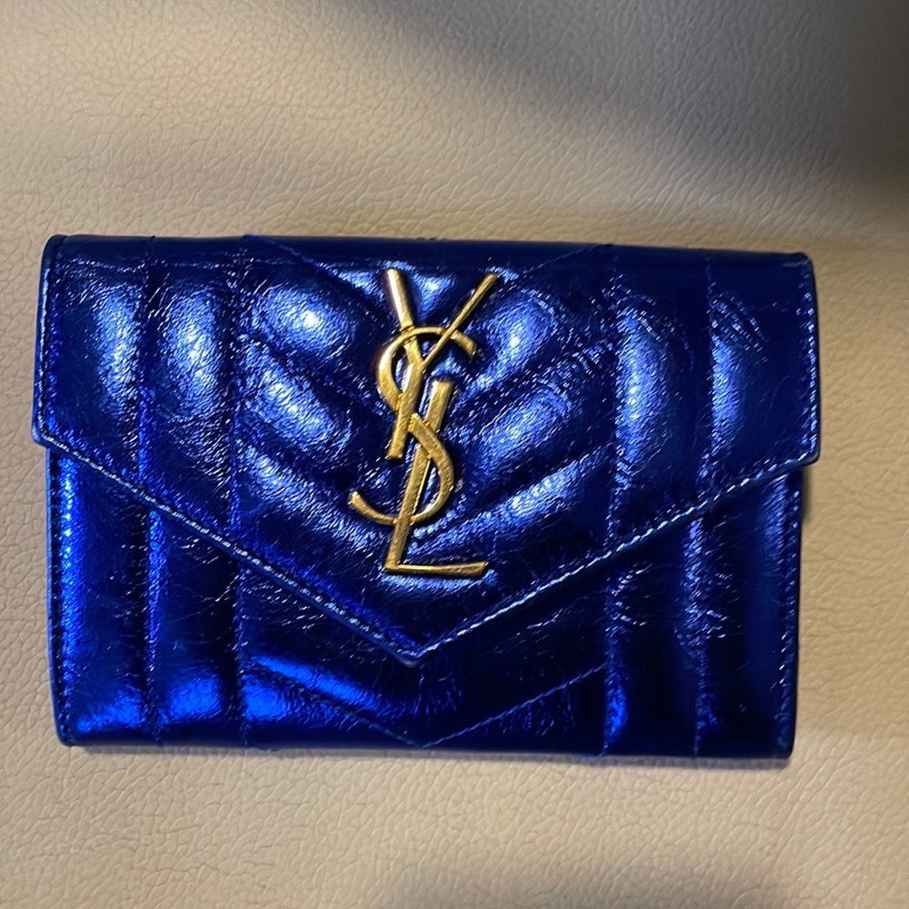 ❤️sold❤️YSL wallet